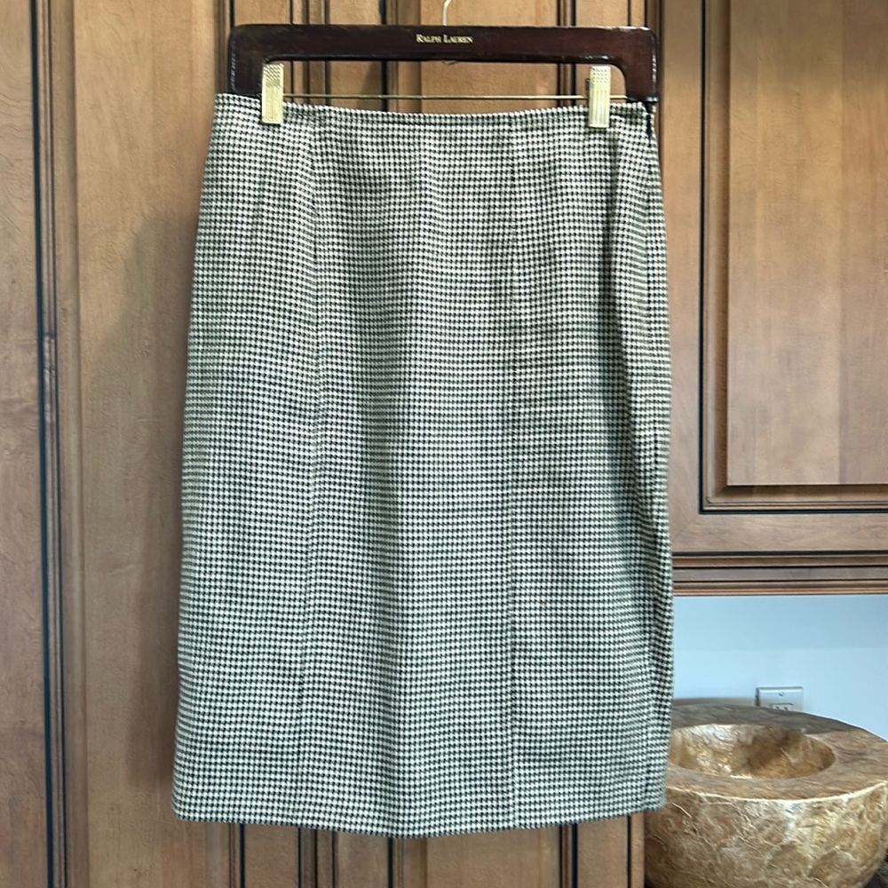 Ralph Lauren Purple Label Black and White Houndstooth Pencil Skirt
